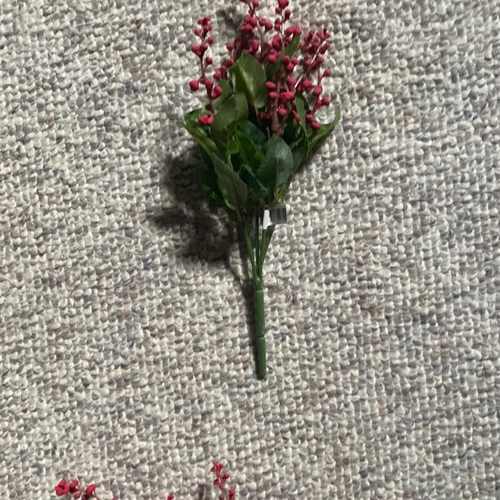 Artificial Red Berry Stems